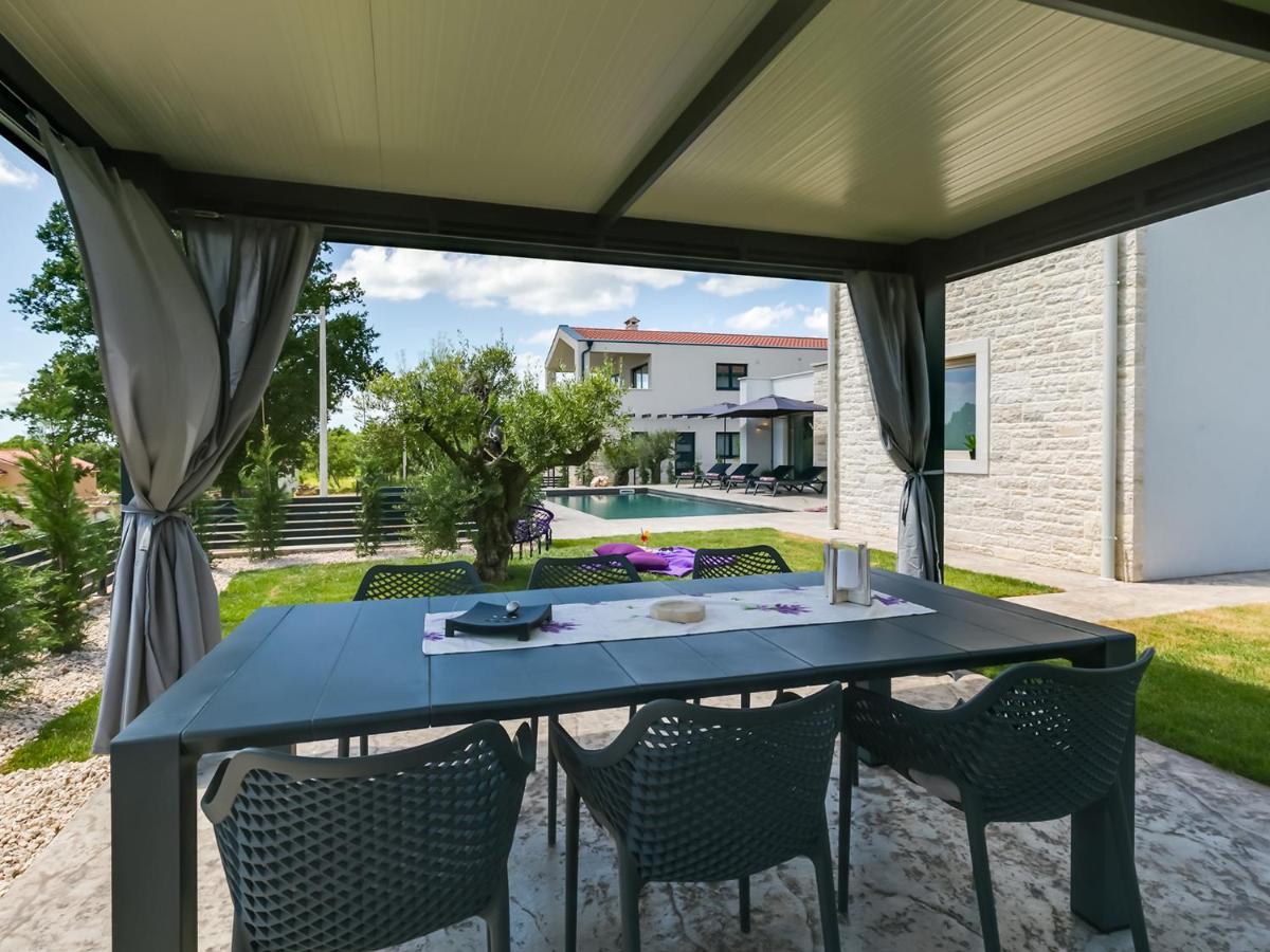 Villa Lavanda Nova Vas  Extérieur photo